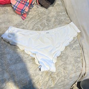 Victorias Secret White Scalloped Bikini Bottom - Size L
